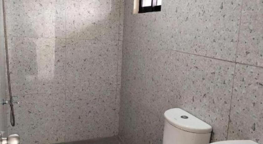 Oyo 800 Ddd Habitat Dormtel Bacolod Hotel Kültér fotó